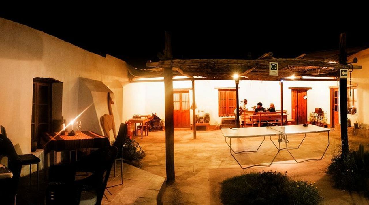סן פדרו דה אטקאמה La Casa Del Pueblo Hostal מראה חיצוני תמונה